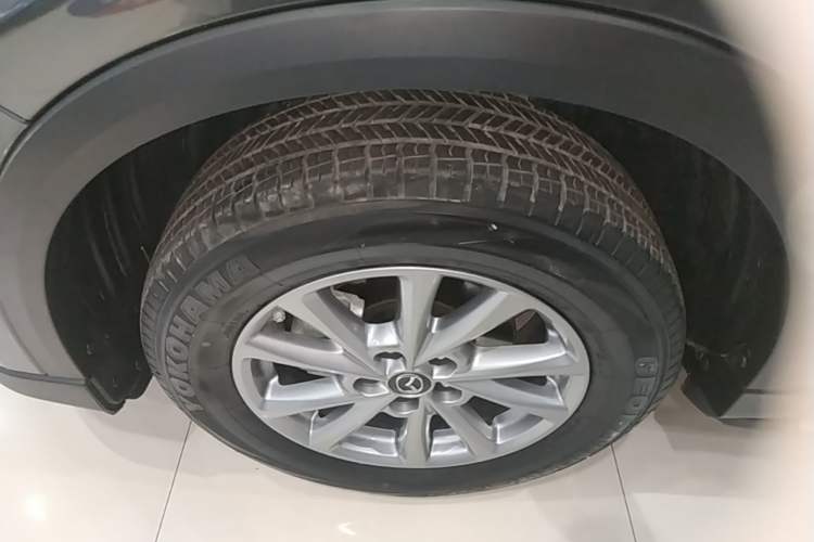 Used Mazda CX-5 2022 2.0L Automatic Two-Wheel Drive Smart Edition Left Front Wheel Hub