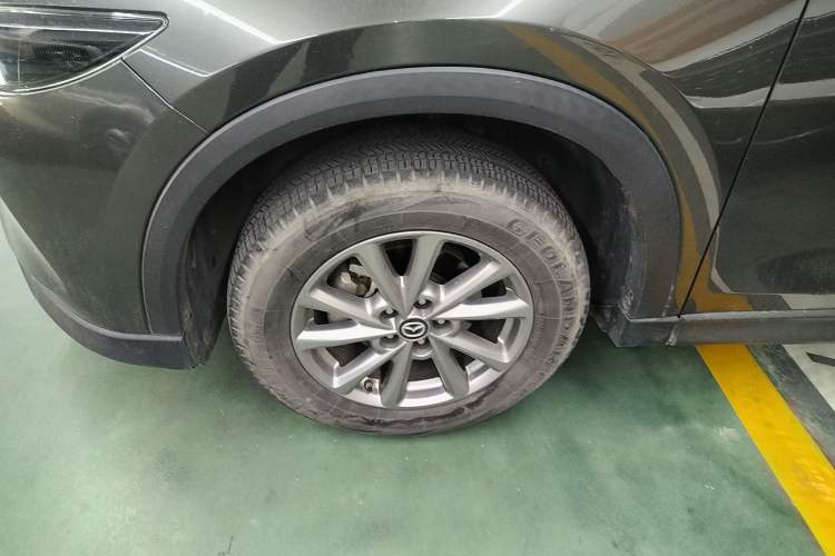 Used Mazda CX-5 2022 2.0L Automatic Two-Wheel Drive Zhiya Version Left Front Wheel Hub