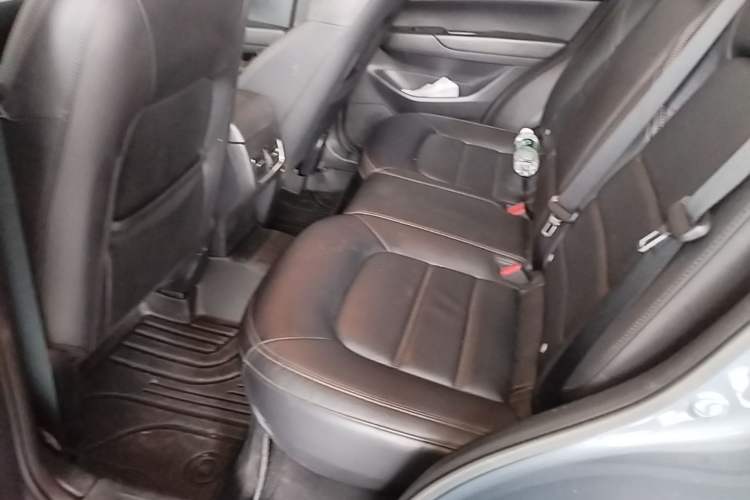 Used Mazda CX-5 2022 2.0L Automatic Two-Wheel Drive Zhiya Version Left Rear Seat