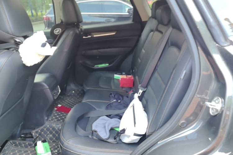 Used Mazda CX-5 2022 2.0L Automatic Two-Wheel Drive Zhiya Version Left Rear Seat