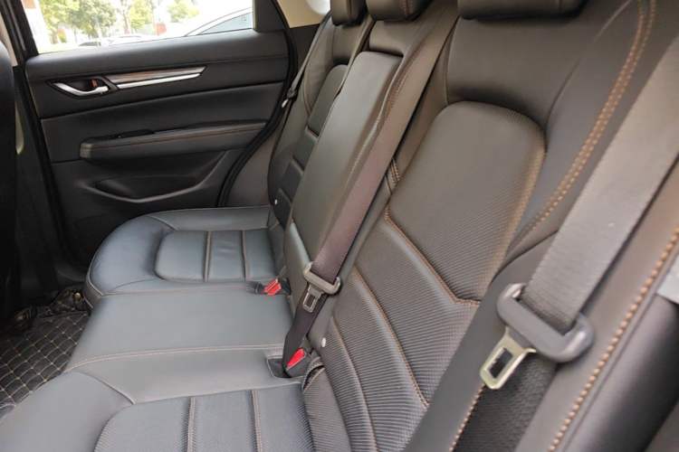 Used Mazda CX-5 2022 2.5L Automatic Two-Wheel Drive ZhiZun Version Left Rear Seat