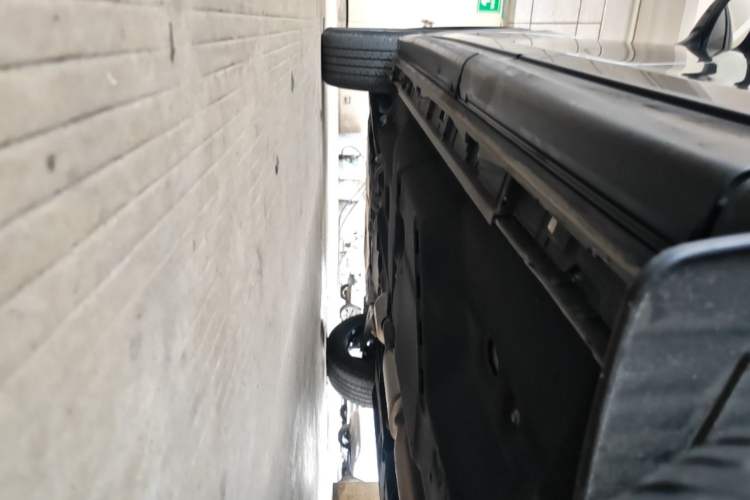 Used Mazda CX-5 2022 2.5L Automatic 4x4 Prestige Edition Left Side Sill