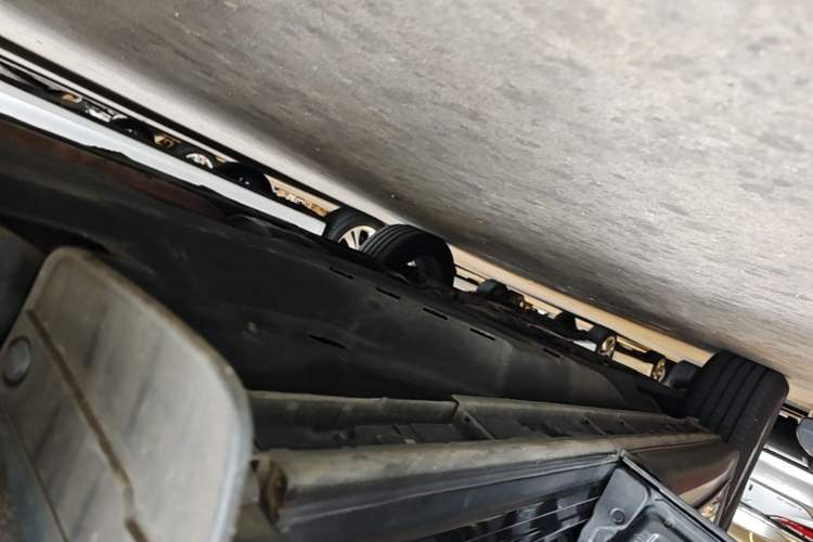 Used Mazda CX-5 2022 2.0L Automatic Two-Wheel Drive Comfort Version Left Side Sill