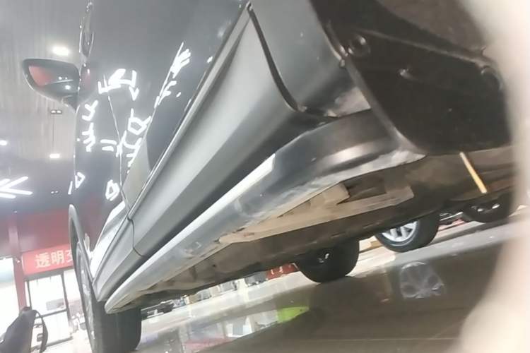 Used Mazda CX-5 2022 2.0L Automatic Two-Wheel Drive Smart Edition Left Side Sill