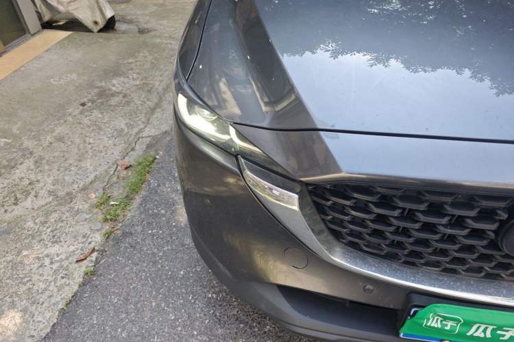 Used Mazda CX-5 2022 2.0L Automatic Two-Wheel Drive Zhiya Version Right Front Headlight