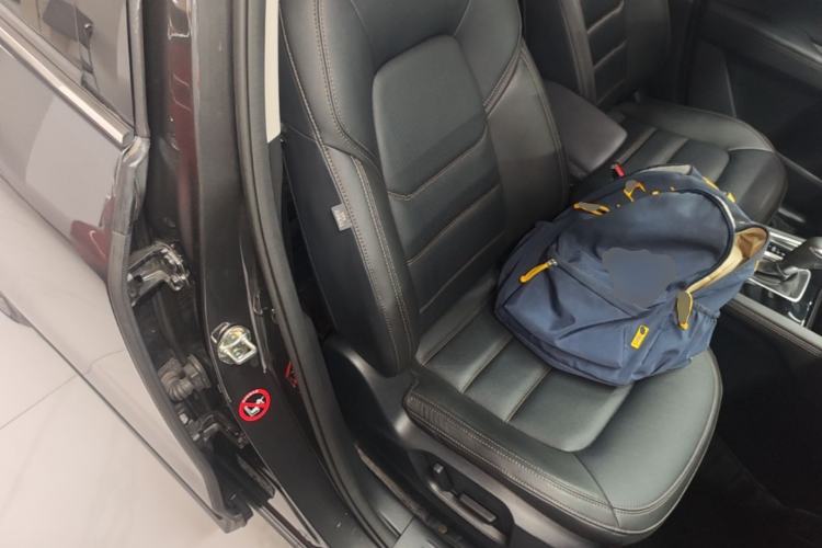 Used Mazda CX-5 2022 2.5L Automatic 4x4 Prestige Edition Right Front Seat