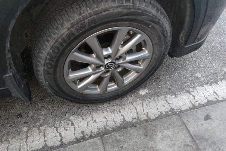 Used Mazda CX-5 2022 2.0L Automatic Two-Wheel Drive Smart Edition Right Front Wheel Hub