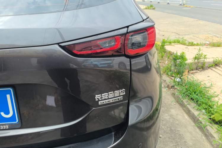 Used Mazda CX-5 2022 2.0L Automatic Two-Wheel Drive Smart Edition Right Rear Taillight