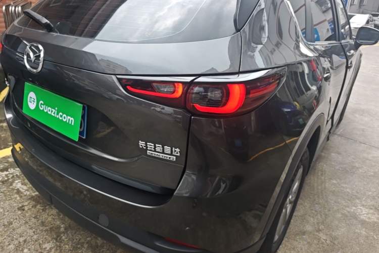 Used Mazda CX-5 2022 2.0L Automatic Two-Wheel Drive Comfort Version Right Rear Taillight