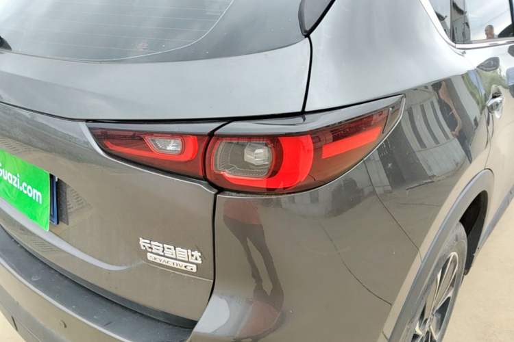 Used Mazda CX-5 2022 2.5L Automatic 4x4 Prestige Edition Right Rear Taillight