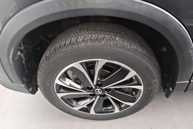 Used Mazda CX-5 2022 2.5L Automatic 4x4 Prestige Edition Right Rear Wheel Hub