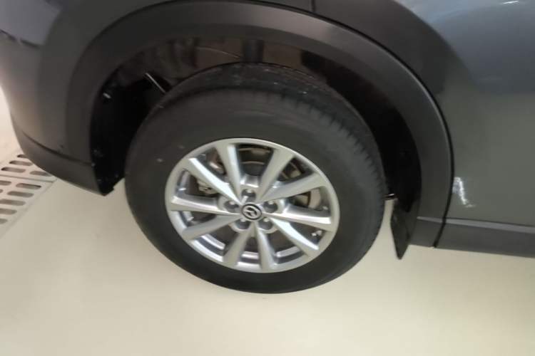 Used Mazda CX-5 2022 2.0L Automatic Two-Wheel Drive Smart Edition Right Rear Wheel Hub