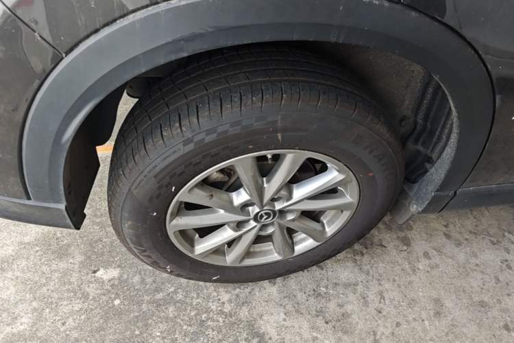 Used Mazda CX-5 2022 2.0L Automatic Two-Wheel Drive Comfort Version Right Rear Wheel Hub