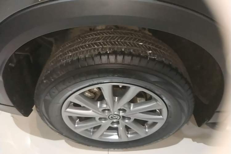 Used Mazda CX-5 2022 2.0L Automatic Two-Wheel Drive Smart Edition Right Rear Wheel Hub