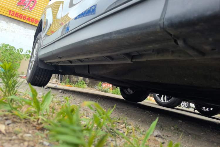 Used Mazda CX-5 2022 2.0L Automatic Two-Wheel Drive Smart Edition Right Side Sill