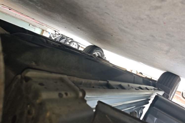 Used Mazda CX-5 2022 2.0L Automatic Two-Wheel Drive Comfort Version Right Side Sill
