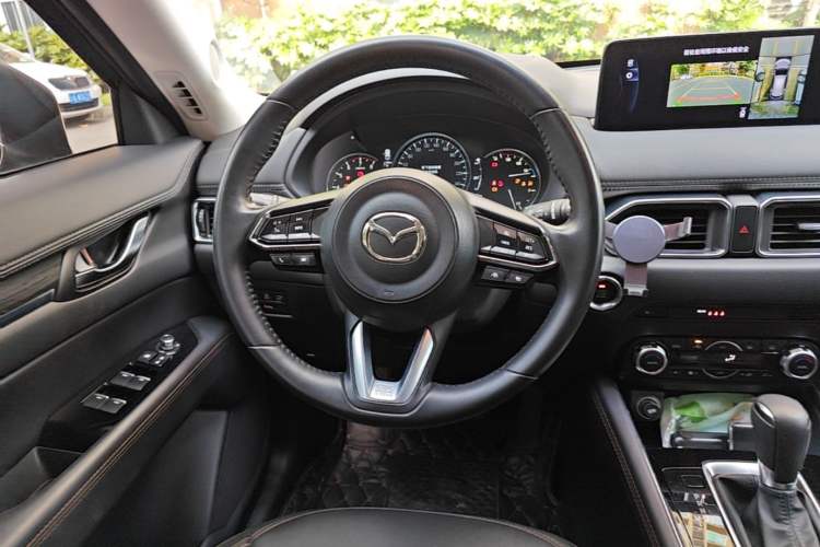 Used Mazda CX-5 2022 2.5L Automatic Two-Wheel Drive ZhiZun Version Steering Wheel