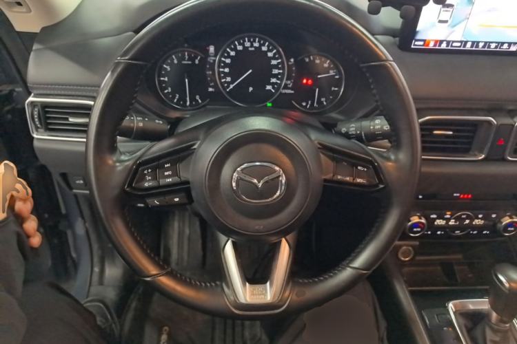 Used Mazda CX-5 2022 2.0L Automatic Two-Wheel Drive Zhiya Version Steering Wheel
