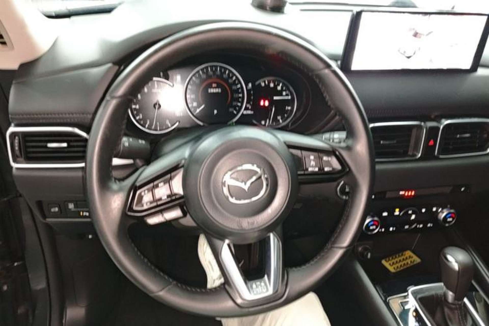Used Mazda CX-5 2022 2.0L Automatic Two-Wheel Drive Zhiya Version Steering Wheel