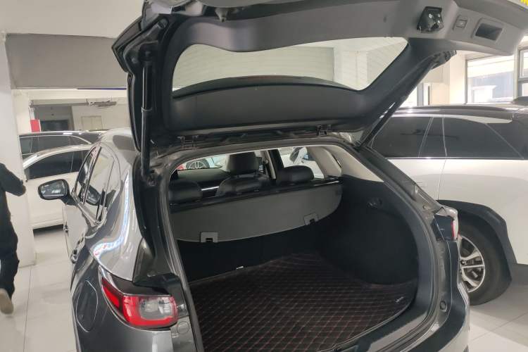 Used Mazda CX-5 2022 2.5L Automatic 4x4 Prestige Edition Trunk