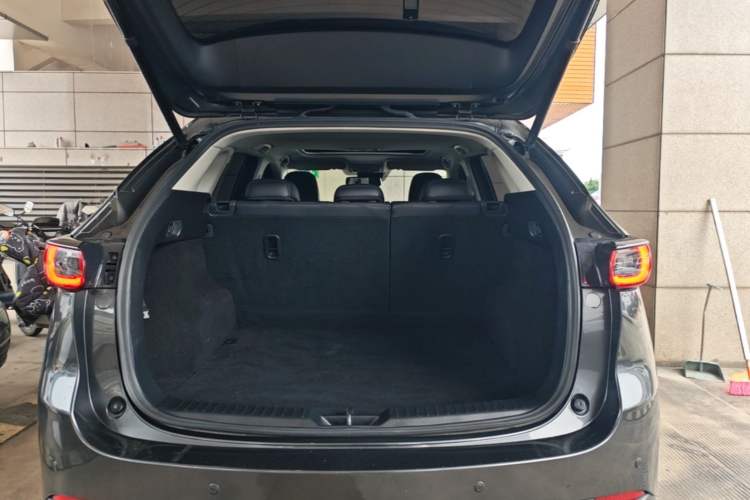 Used Mazda CX-5 2022 2.5L Automatic 4x4 Prestige Edition Trunk
