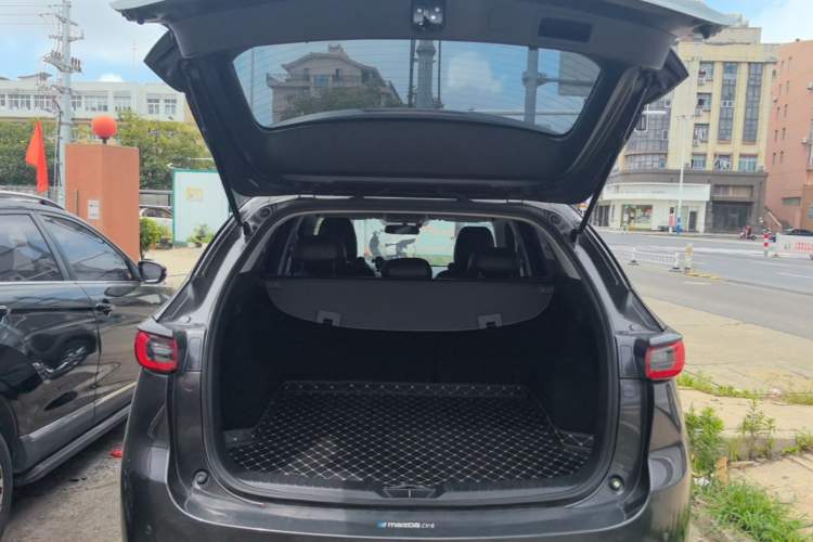Used Mazda CX-5 2022 2.0L Automatic Two-Wheel Drive Smart Edition Trunk