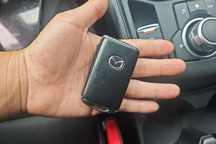 Used Mazda CX-5 2022 2.0L Automatic Two-Wheel Drive Comfort Version Vehicle Key