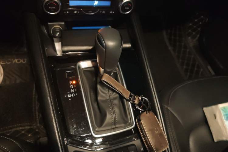 Used Mazda CX-5 2022 2.0L Automatic Two-Wheel Drive Zhiya Version Gear Lever