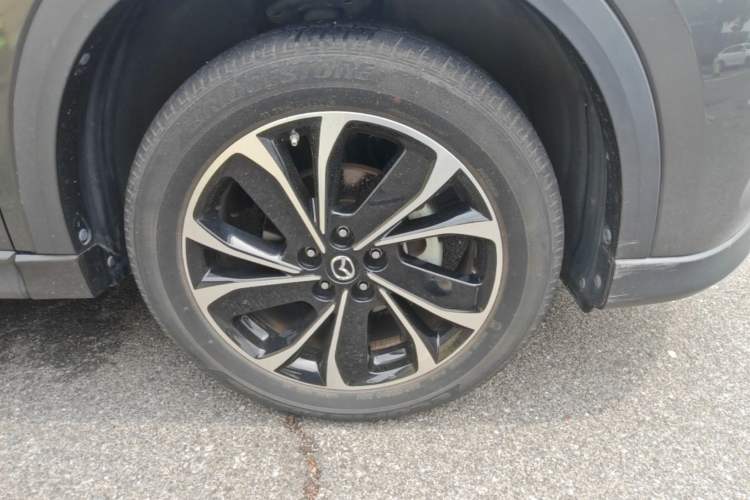Used Mazda CX-5 2022 2.5L Automatic 4x4 Prestige Edition Right Front Wheel Hub