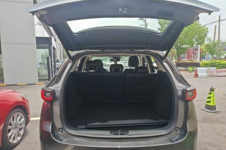Used Mazda CX-5 2022 2.5L Automatic 4x4 Prestige Edition Trunk