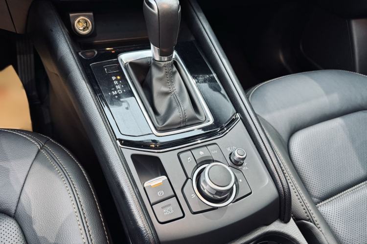 Used Mazda CX-5 2022 2.0L Automatic Two-Wheel Drive Zhiya Version Gear Lever