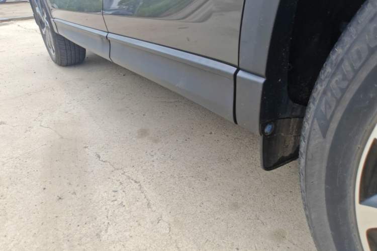 Used Mazda CX-5 2022 2.5L Automatic 4x4 Prestige Edition Left Side Sill