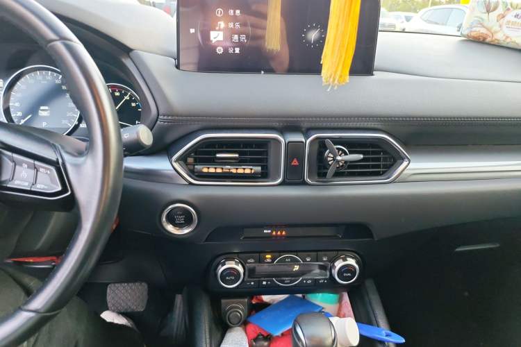 Used Mazda CX-5 2022 2.0L Automatic Two-Wheel Drive Smart Edition Audio And AC Panel
