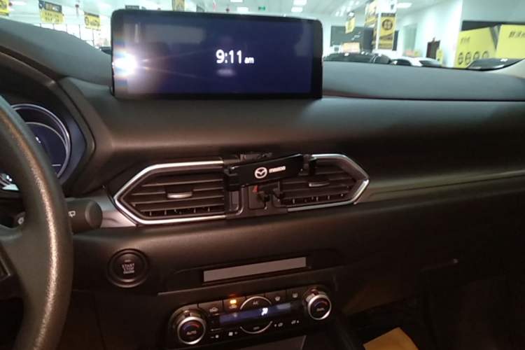Used Mazda CX-5 2022 2.0L Automatic Two-Wheel Drive Comfort Version Audio And AC Panel