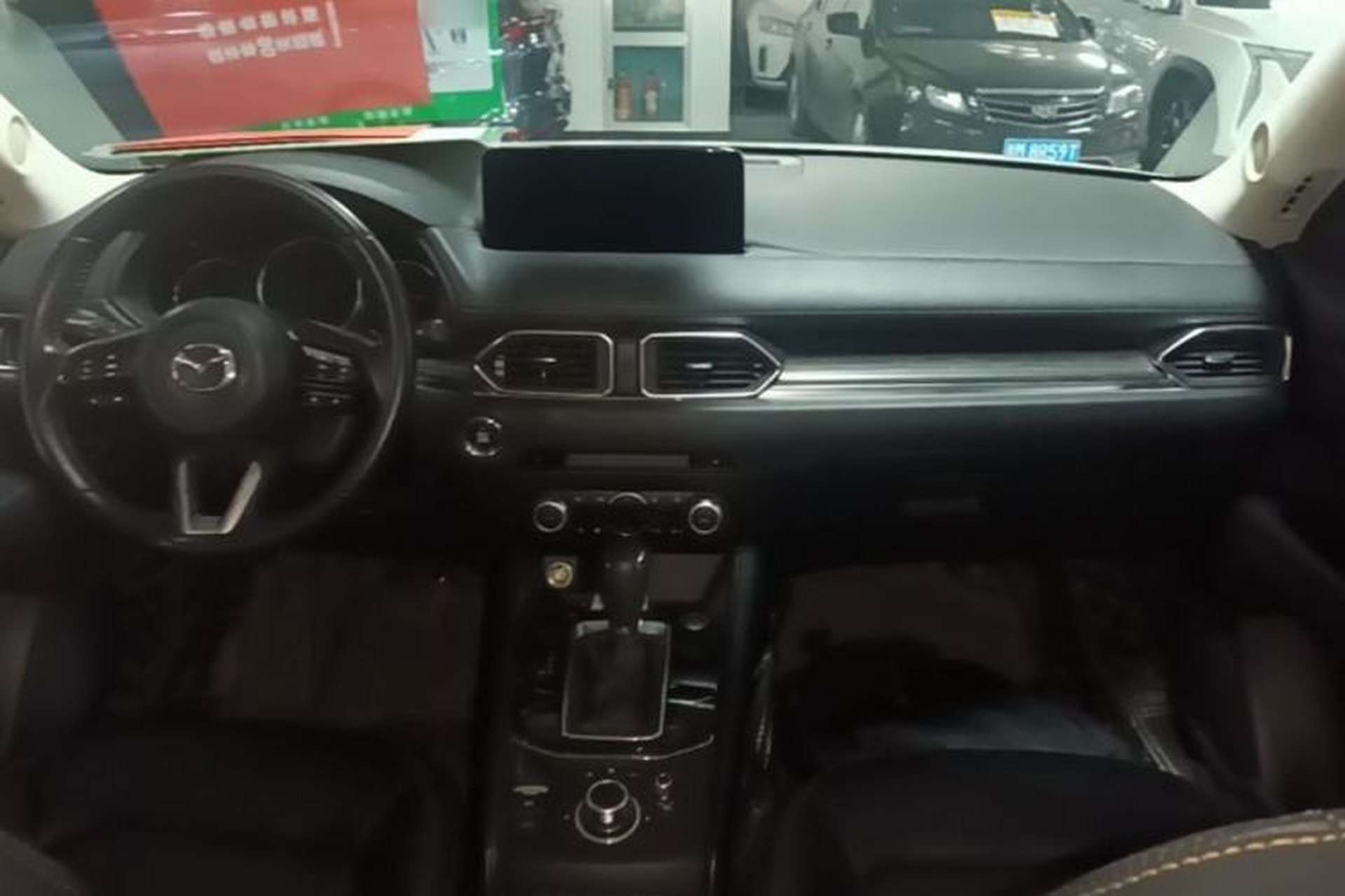 Used Mazda CX-5 2022 2.0L Automatic Two-Wheel Drive Zhiya Version Center Console