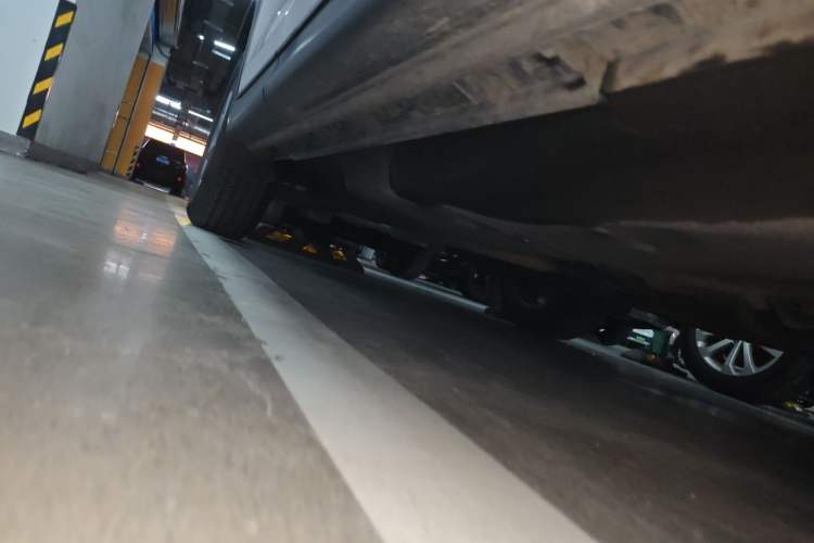 Used Mazda CX-5 2022 2.0L Automatic Two-Wheel Drive Zhiya Version Chassis Front Right
