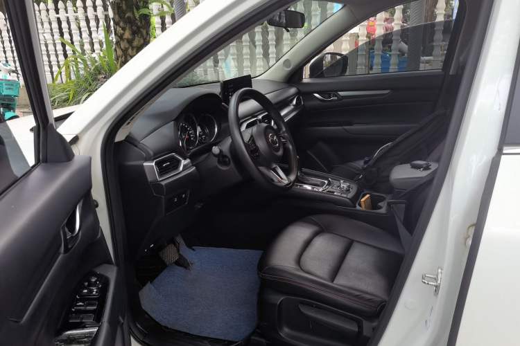 Used Mazda CX-5 2022 2.0L Automatic Two-Wheel Drive Comfort Version Driver Seat