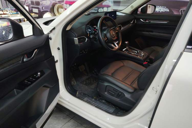 Used Mazda CX-5 2022 2.0L Automatic Two-Wheel Drive Zhiya Version Driver Seat