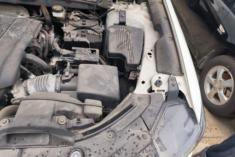 Used Mazda CX-5 2022 2.5L Automatic Two-Wheel Drive Smart Version Engine Bay Left