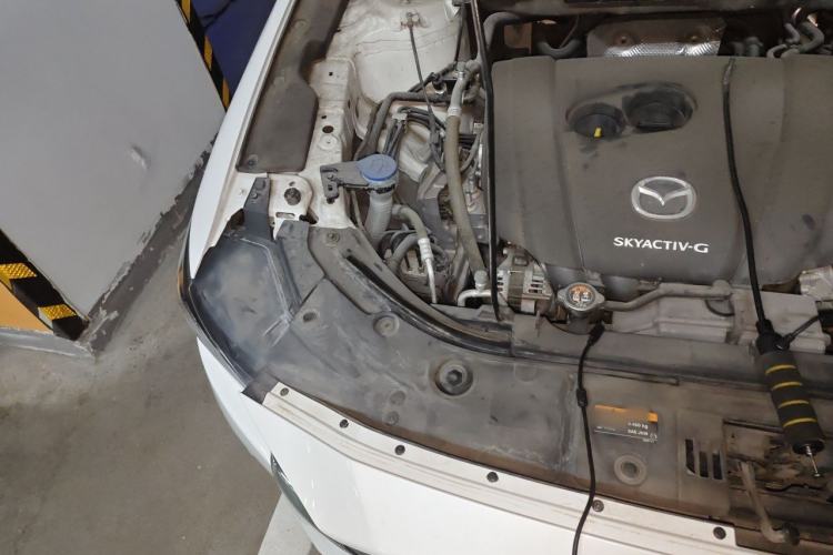 Used Mazda CX-5 2022 2.0L Automatic Two-Wheel Drive Zhiya Version Engine Bay Right