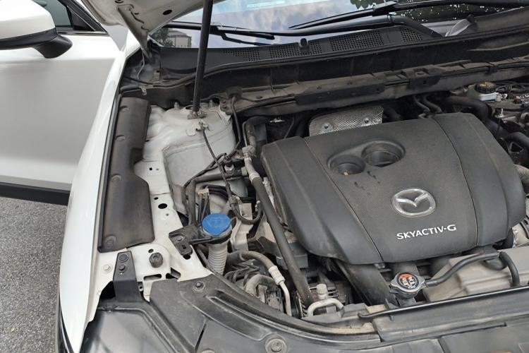 Used Mazda CX-5 2022 2.5L Automatic Two-Wheel Drive ZhiZun Version Engine Bay Right