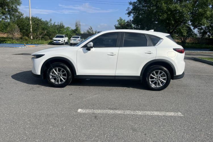 Used Mazda CX-5 2022 2.0L Automatic Two-Wheel Drive Comfort Version Exterior 3