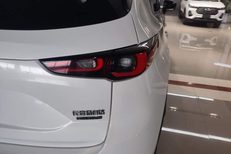 Used Mazda CX-5 2022 2.0L Automatic Two-Wheel Drive Smart Edition Exterior 3