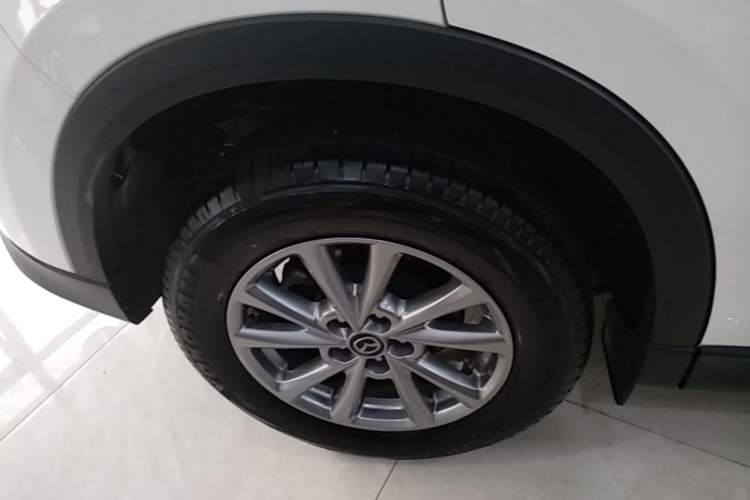 Used Mazda CX-5 2022 2.0L Automatic Two-Wheel Drive Comfort Version Exterior 5