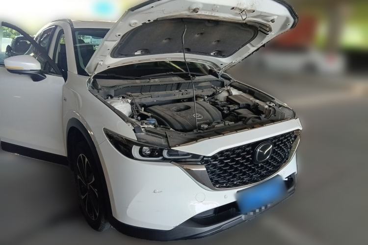 Used Mazda CX-5 2022 2.5L Automatic Two-Wheel Drive ZhiZun Version Front Right 45 Deg
