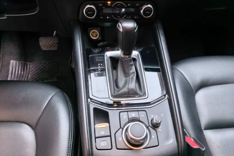 Used Mazda CX-5 2022 2.0L Automatic Two-Wheel Drive Comfort Version Gear Lever