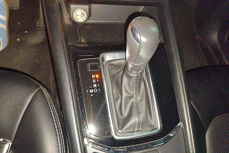 Used Mazda CX-5 2022 2.0L Automatic Two-Wheel Drive Smart Edition Gear Lever