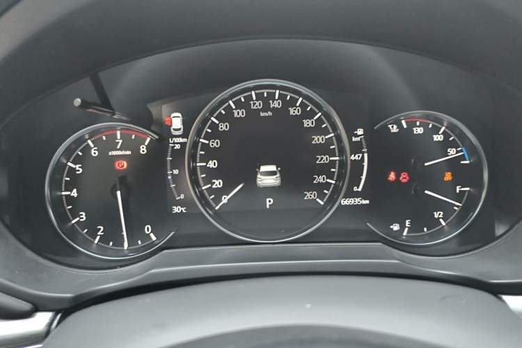 Used Mazda CX-5 2022 2.5L Automatic Two-Wheel Drive ZhiZun Version Instrument Cluster