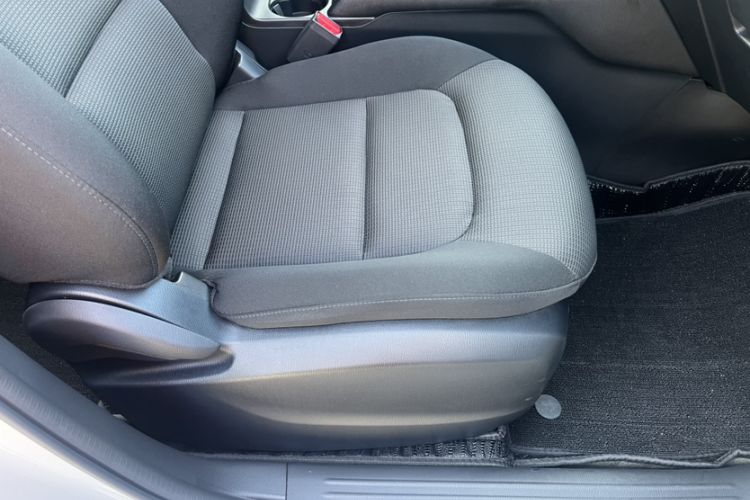 Used Mazda CX-5 2022 2.0L Automatic Two-Wheel Drive Comfort Version Interior 10