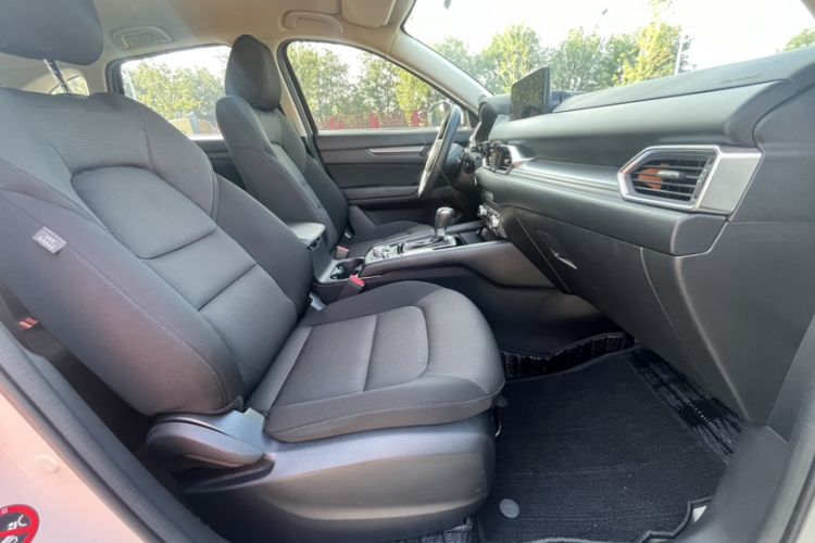 Used Mazda CX-5 2022 2.0L Automatic Two-Wheel Drive Comfort Version Interior 12